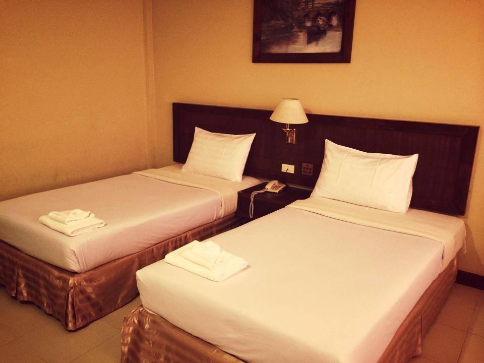 Nipa Garden Hotel سوراثاني المظهر الخارجي الصورة